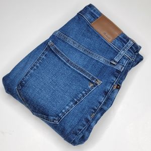 Madewell Curvy Blue High Rise Skinny Demin Women's Size 28 Petite Denim Jeans